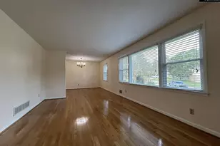 6100 Yorkshire Dr, Columbia, SC 29209 - Photo 3