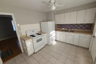 1100 Chevis St, Columbia, SC 29205 - Photo 9