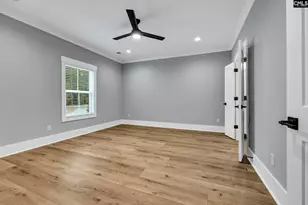 1004 Rebecca Dr, Leesville, SC 29070 - Photo 15