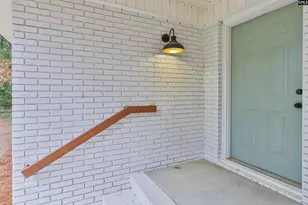 60 Savannah Rd, Bishopville, SC 29010 - Photo 9