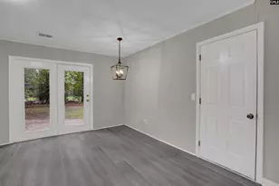 517 Hudson Ave, Cayce, SC 29003 - Photo 9