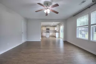 165 Colony Dr, Camden, SC 29020 - Photo 7