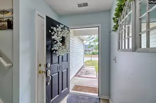 101 Spring Lake Dr, Lexington, SC 29072 - Photo 3