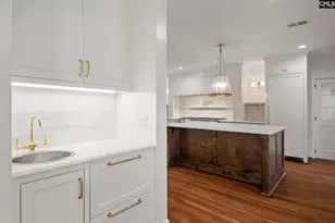 2058 Shady Ln, Columbia, SC 29206 - Photo 9