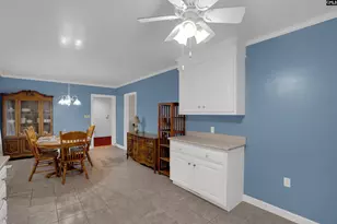 831 Veterans Rd, Columbia, SC 29209 - Photo 13