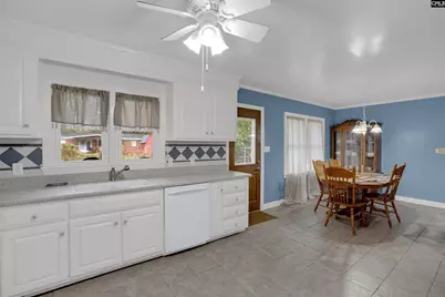 831 Veterans Road, Columbia, SC 29209 - Photo 9