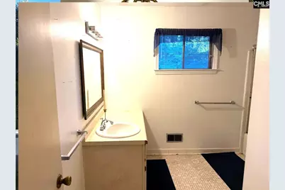 345 Marion Street, Batesburg, SC 29006 - Photo 25