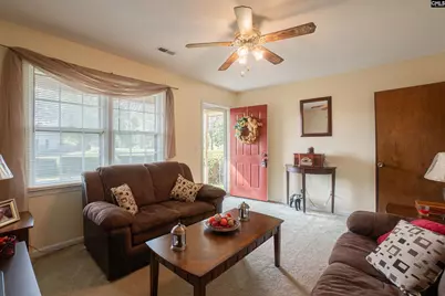 633 Sykes, Manning, SC 29102 - Photo 3