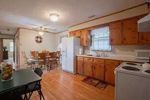 633 Sykes, Manning, SC 29102 - Photo 5