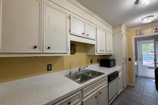 127 River Bluff Ct, Columbia, SC 29210 - Photo 17