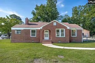 333 Saluda Ave, Batesburg, SC 29006 - Photo 1