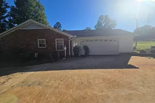 100 Maxton St, Spartanburg, SC 29302 - Photo 7