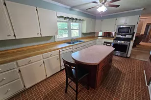 653 Holland Ln, Camden, SC 29020 - Photo 21