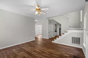 116 W Creek Ct, Irmo, SC 29063 - Photo 9