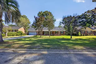 10 Beacon Hill Rd, Columbia, SC 29210 - Photo 1