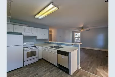 3121 Rosewood Drive B, Columbia, SC 29205 - Photo 9