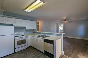 3121 Rosewood Dr B, Columbia, SC 29205 - Photo 9