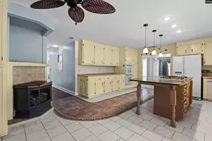 1802 Pine St, West Columbia, SC 29170 - Photo 13