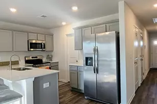 456 Middlebury Ln, Hopkins, SC 29061 - Photo 11