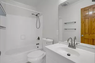 301 Harbor Heights Dr 17D, Lexington, SC 29072 - Photo 17