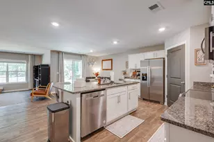 290 Carrington Dr, Lugoff, SC 29078 - Photo 9
