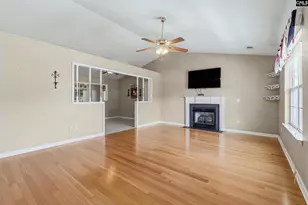 108 Montclaire Cir, West Columbia, SC 29170 - Photo 5