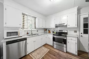 200 Weir Rd, Columbia, SC 29223 - Photo 9