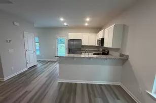 180 Laurinton Farms Dr, Hopkins, SC 29061 - Photo 5