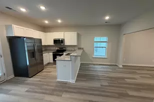 180 Laurinton Farms Dr, Hopkins, SC 29061 - Photo 7