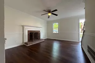 6 Cresecent Ln, Columbia, SC 29212 - Photo 5