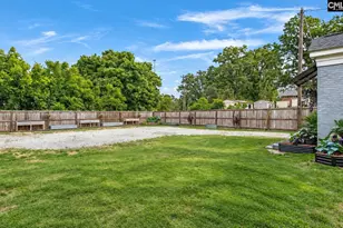 402 W Church St, Saluda, SC 29138 - Photo 33