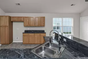858 Killian Station Dr, Columbia, SC 29229 - Photo 17