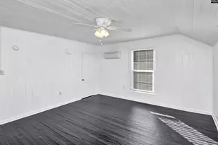 205 Oliver St, West Columbia, SC 29169 - Photo 13
