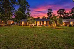 210 Quinby Cir, Florence, SC 29506 - Photo 1