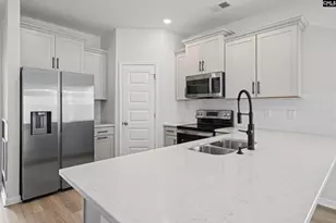 1061 Ashcroft Cir, Columbia, SC 29229 - Photo 9