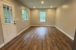 2309 Wallace St, Newberry, SC 29108 - Photo 5