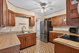1732 Sunnyside Dr, Cayce, SC 29033 - Photo 15