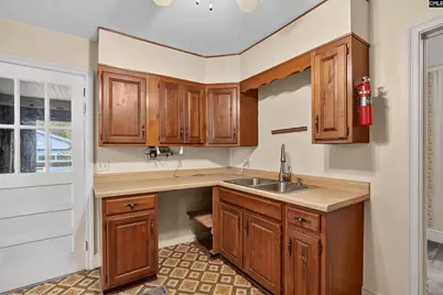 1732 Sunnyside Dr, Cayce, SC 29033 - Photo 17