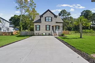 310 Park Ln, West Columbia, SC 29170 - Photo 1
