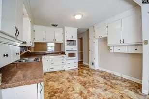949 Gabriel Rd, Cayce, SC 29033 - Photo 15