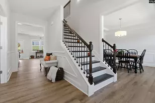 527 Radnor Hunt Ct, Gilbert, SC 29054 - Photo 5