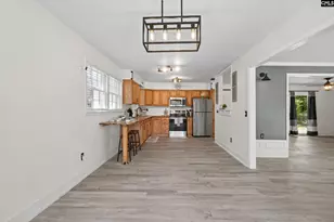 736 Seton Rd, Columbia, SC 29212 - Photo 9