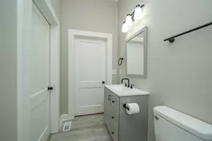2211 Lee St, Columbia, SC 29205 - Photo 41