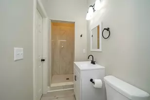 2211 Lee St, Columbia, SC 29205 - Photo 37