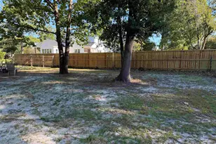 6313 Pinehill Rd, Columbia, SC 29206 - Photo 17