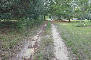 1020 Grandview Ln, West Columbia, SC 29172 - Photo 3