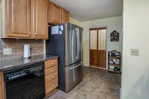 220 St Mark Dr, West Columbia, SC 29169 - Photo 13