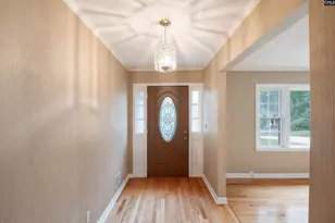 325 Hempsted Rd, Columbia, SC 29210 - Photo 5