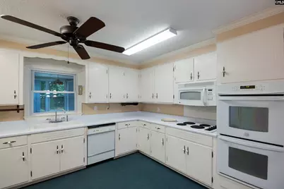 325 Hempsted Road, Columbia, SC 29210 - Photo 11