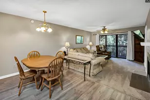 422 Edgewater Ln, West Columbia, SC 29169 - Photo 9